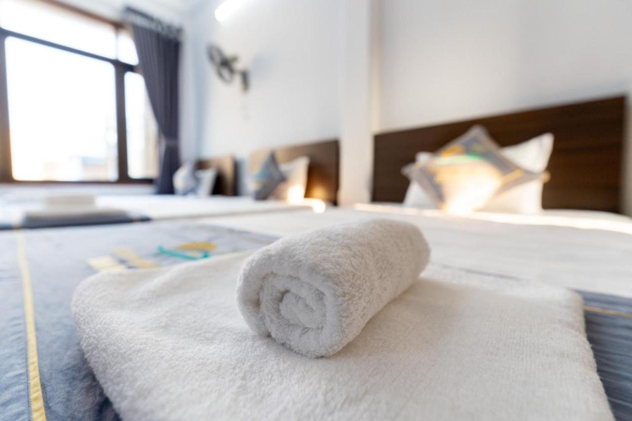 Tan Hoang Minh Hotel Dong Hoi Kültér fotó