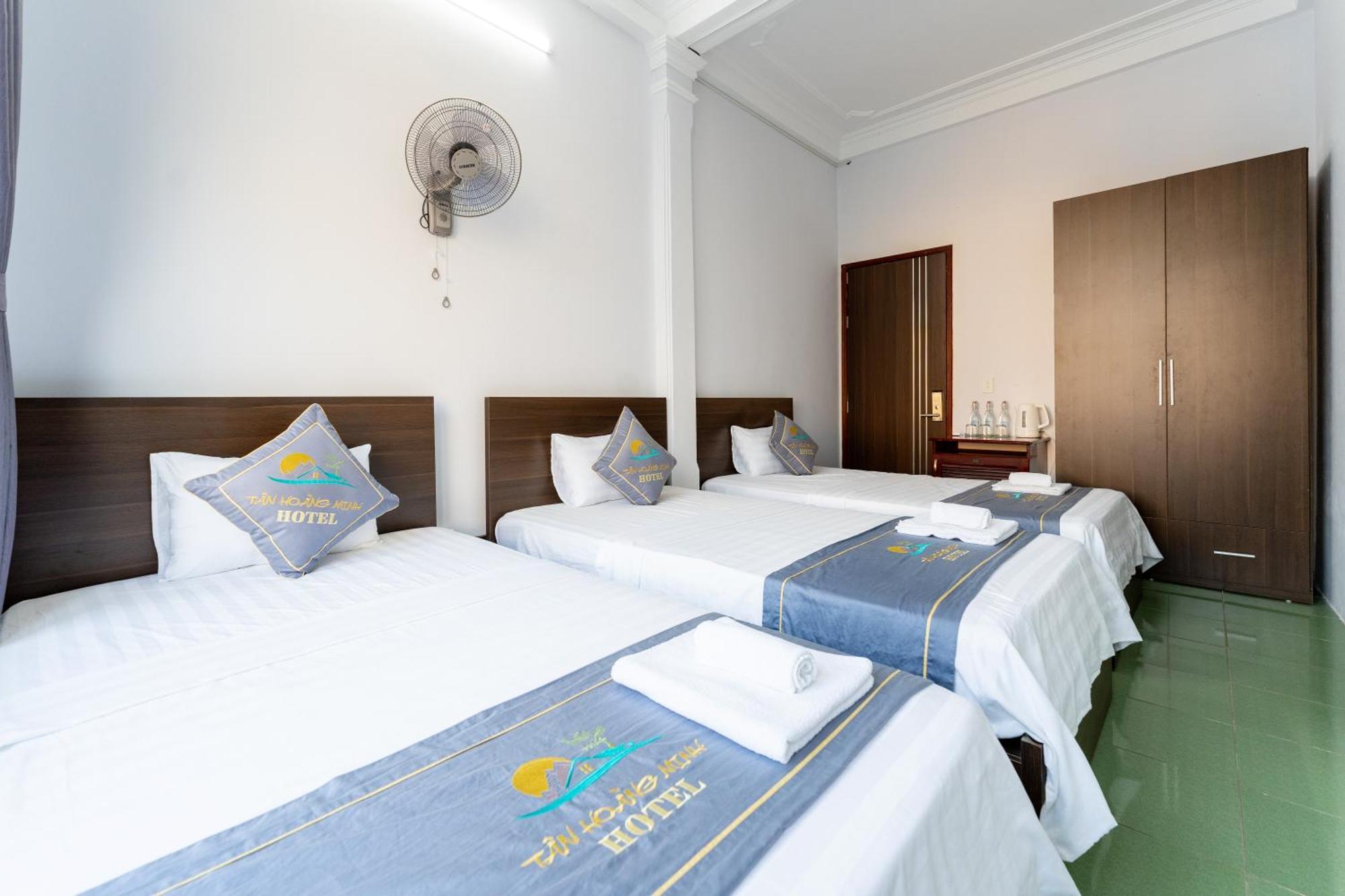 Tan Hoang Minh Hotel Dong Hoi Kültér fotó